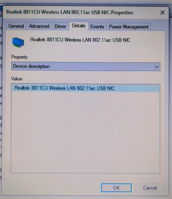 アクティブなWiFiネットワークを表示しているネットワーク接続
