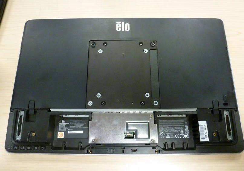 I-Series face vers le bas sur une surface de protection